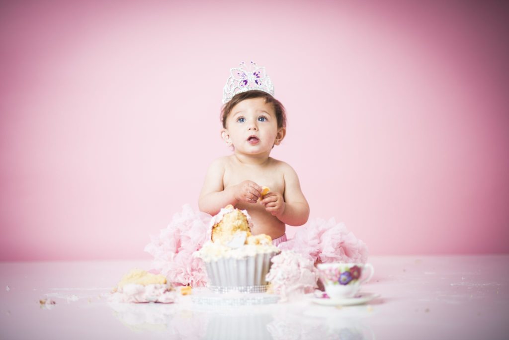 Baby smash cake photoshoot photography